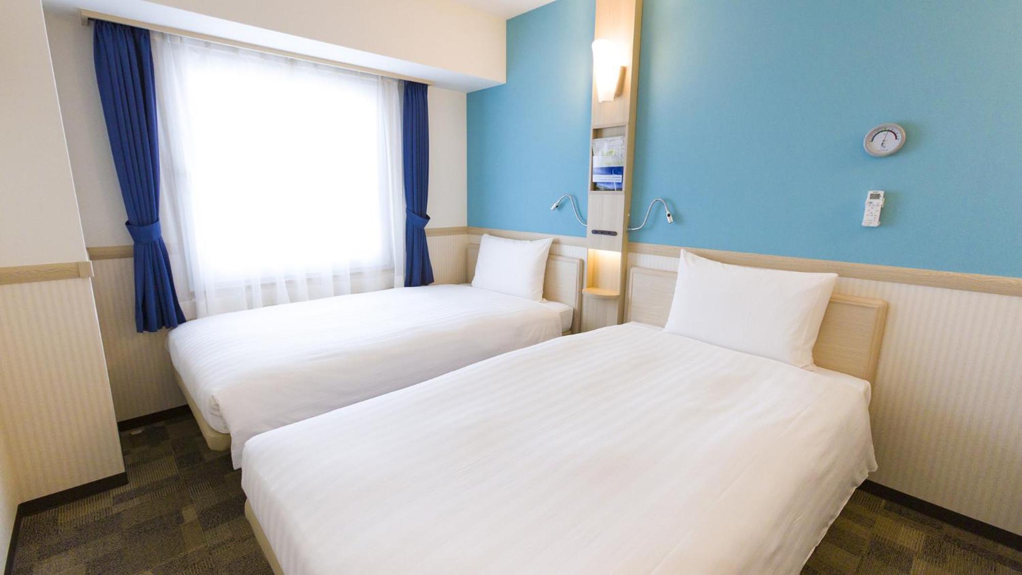 Toyoko Inn Shizuoka Eki Kita Guchi Quarto foto